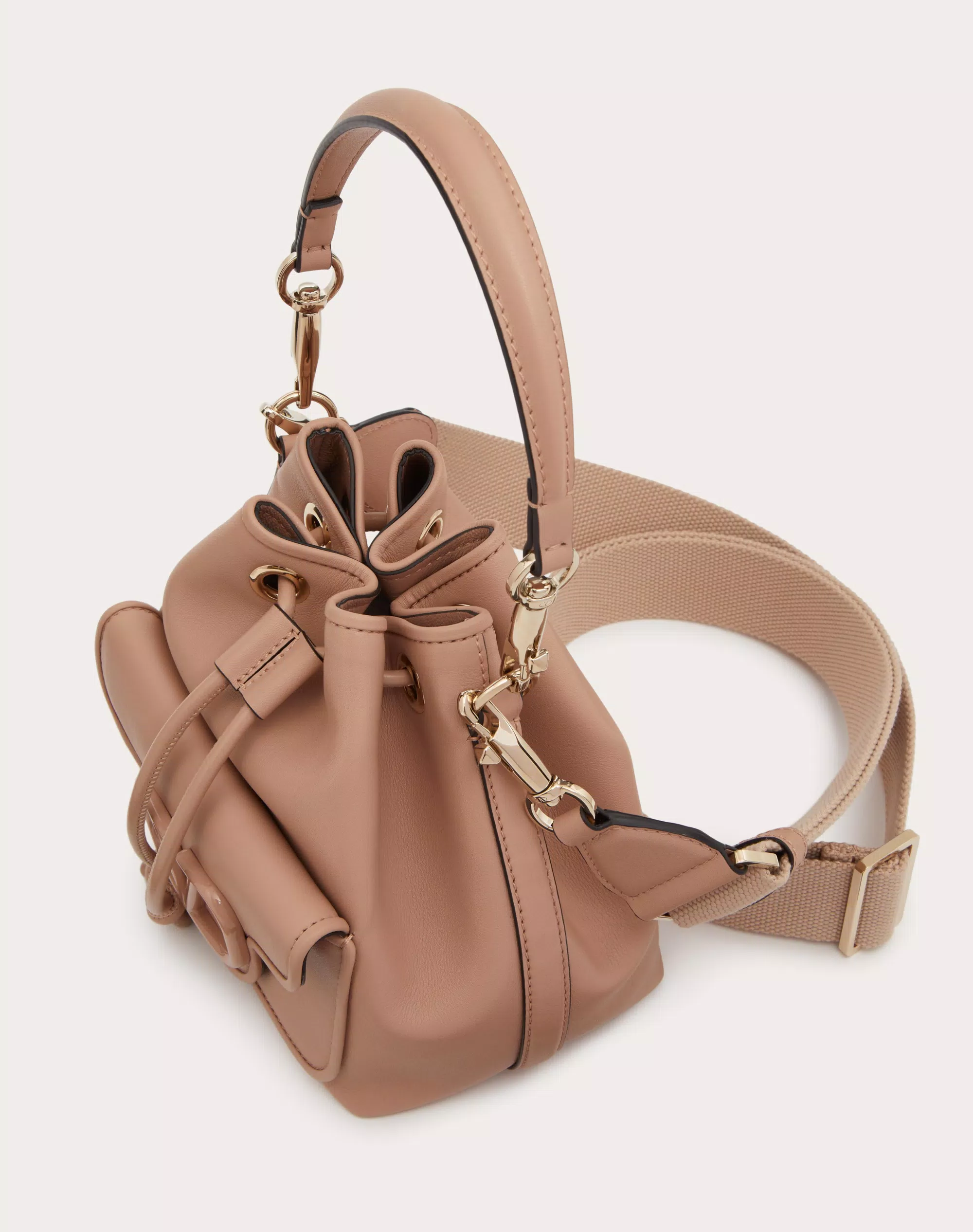 LOCÒ CALFSKIN BUCKET BAG
